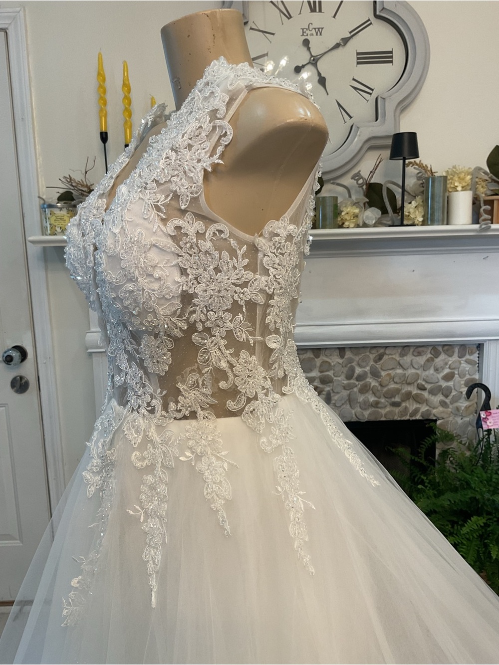 Ivory Lace Appliqué Tulle Ball Gown